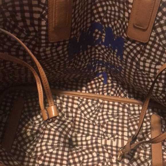 Authentic MCM extra large beautiful handbag - Picture 5 of 10